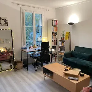  Appartement Close To Pantheon +luxembourg Garden