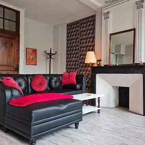 https://bel-appartement-spacieux-en-centre-ville.midi-pyreneeshotels.com